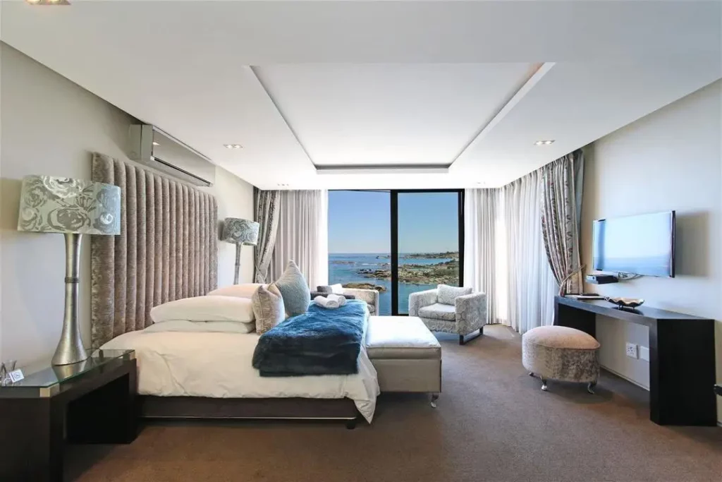 Azamare Hotel