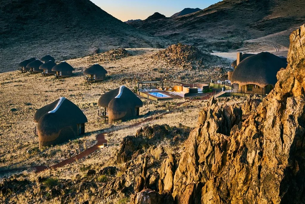 Desert Hills Lodge