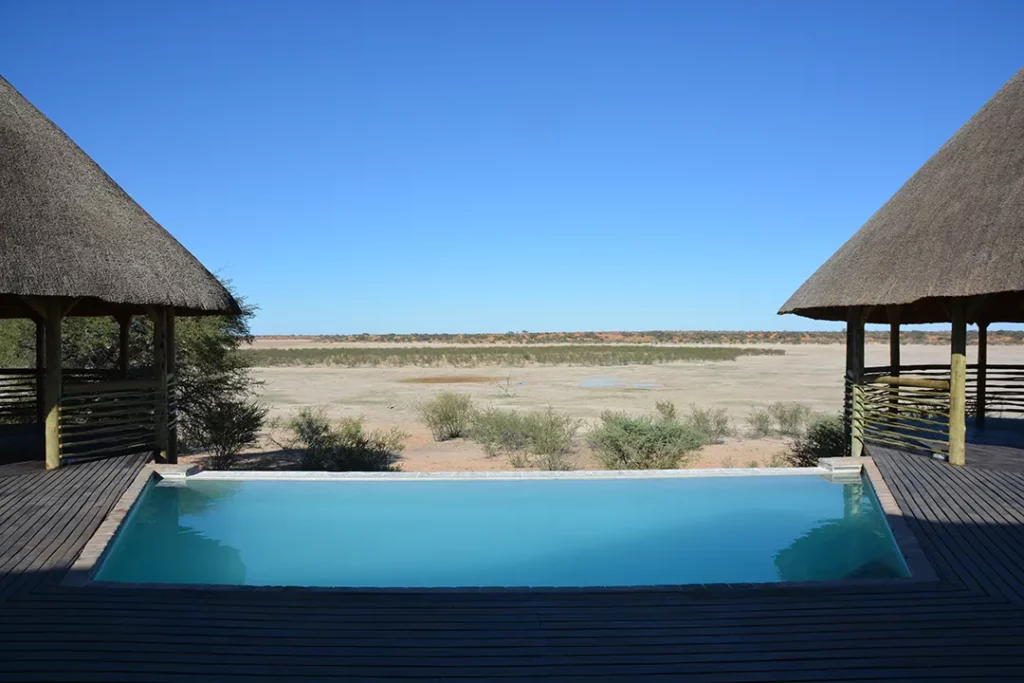 Intu Afrika Suricate Lodge