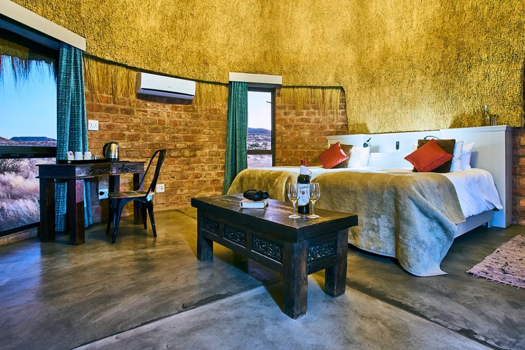We Kebi Safari Lodge
